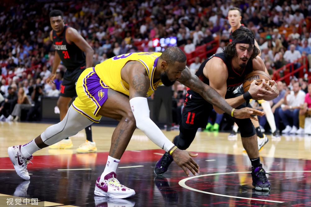 而中场核心 而中场核心